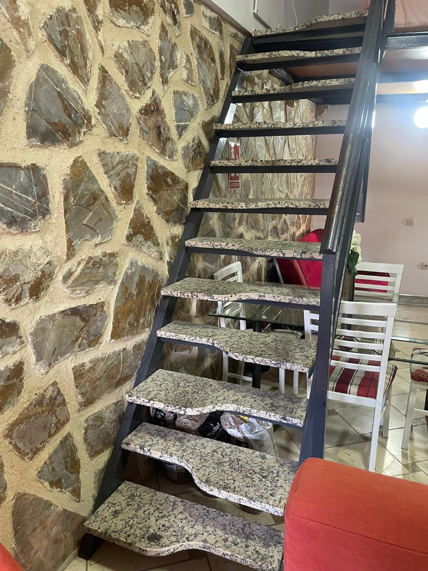 Apartamento Arco Del Cristo Caceres Bagian luar foto