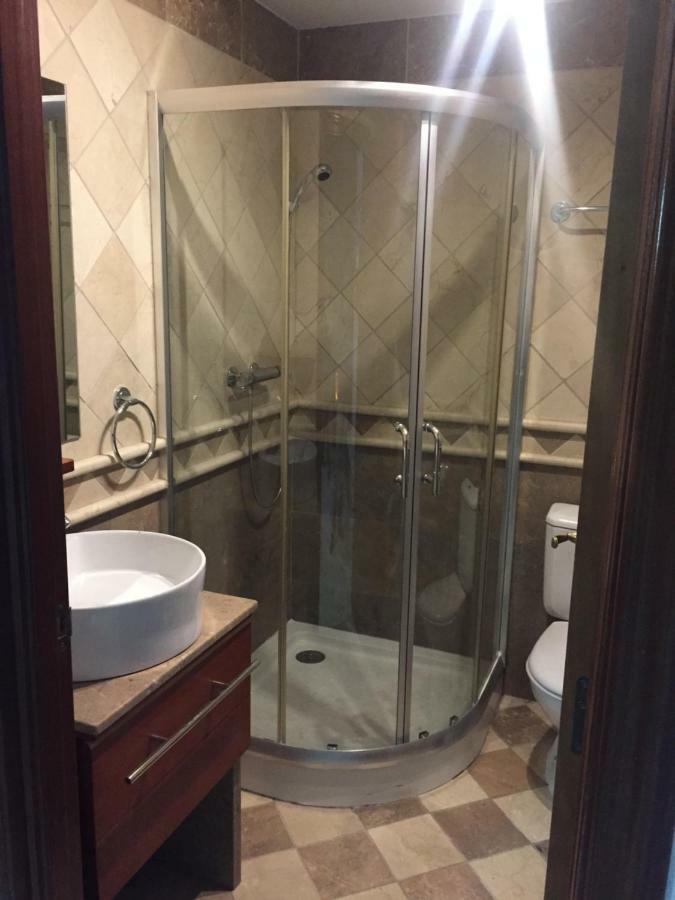 Apartamento Arco Del Cristo Caceres Bagian luar foto